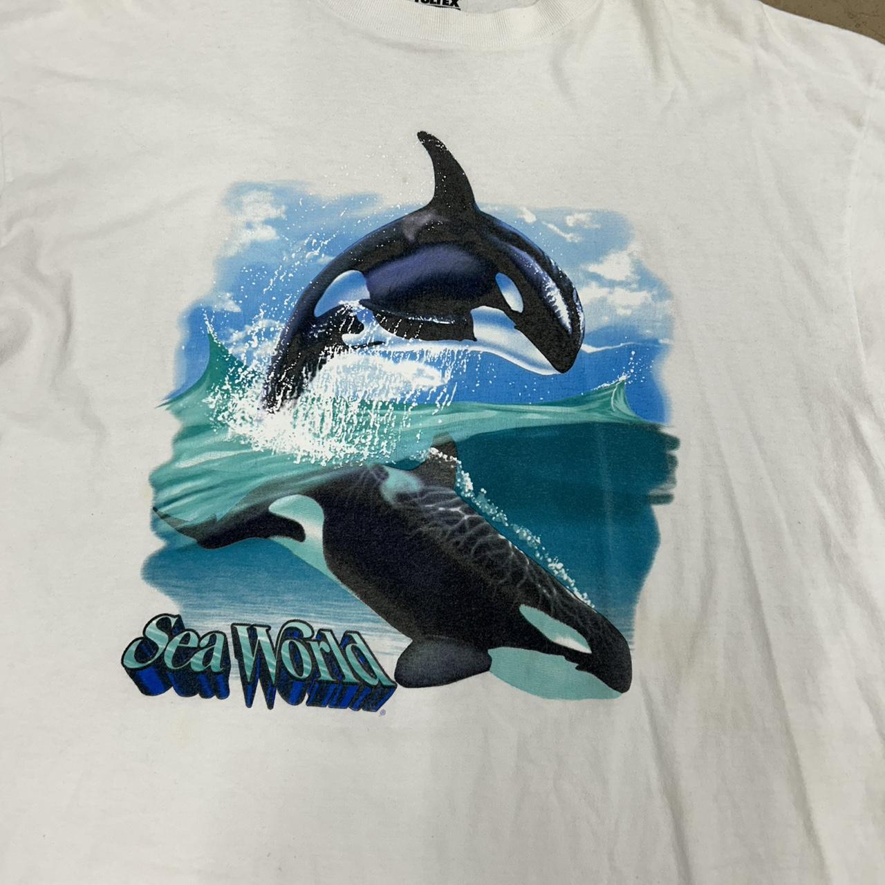 Vintage SeaWorld Orca Whale Graphic T-Shirt – Size 2XL – Good Condition – Small Stains