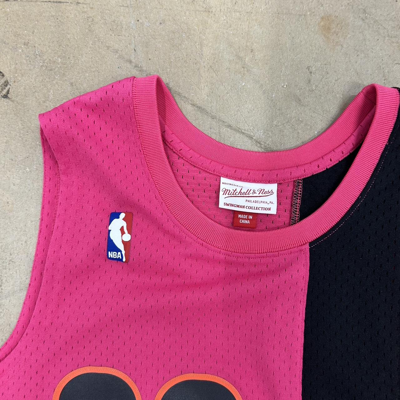Vintage Mitchell & Ness Miami Heat Alonzo Mourning Vice City Jersey – Size L – Perfect Condition