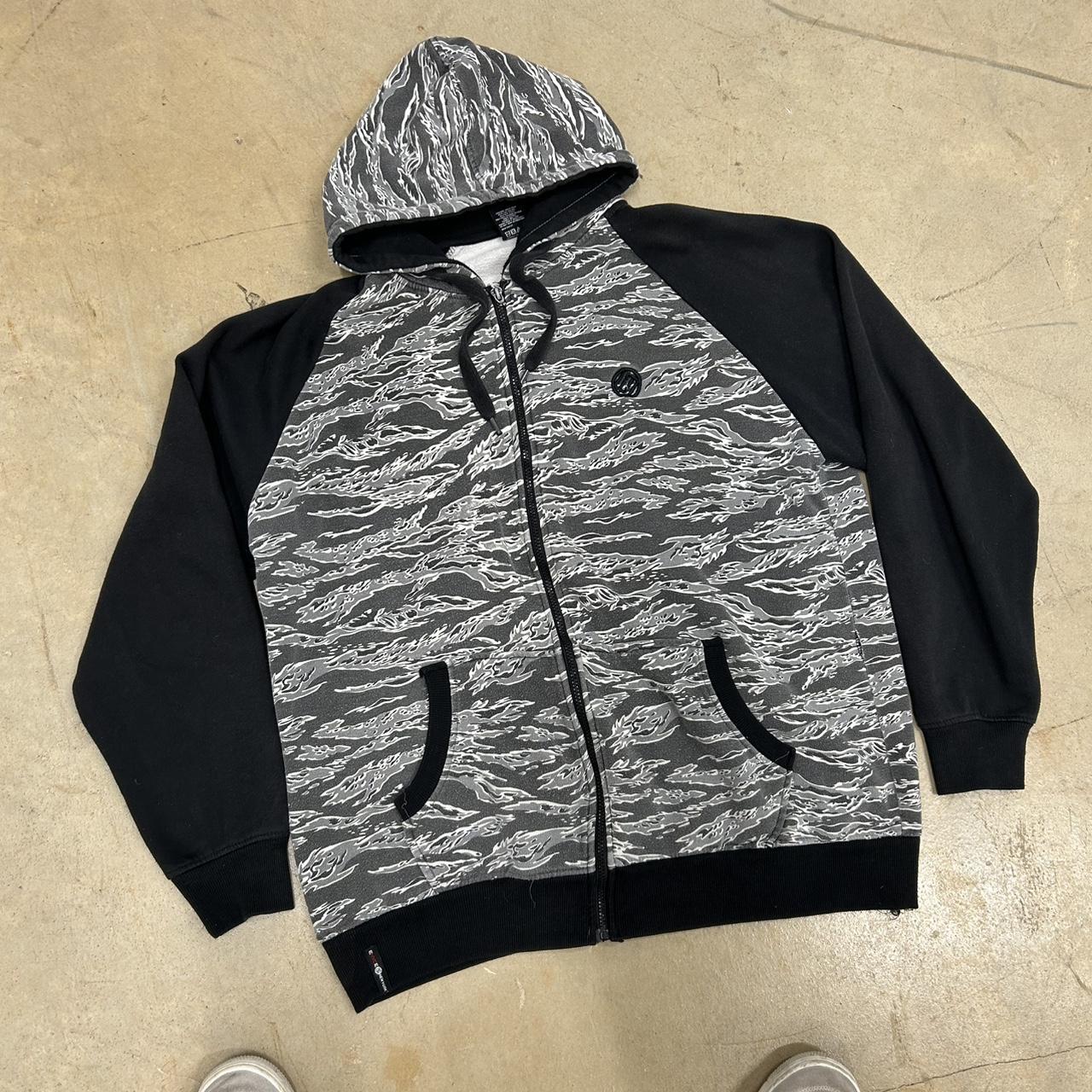 Enyce Black Camo Zip-Up Hoodie – Tagged 4X, Fits Like XL – Great Condition