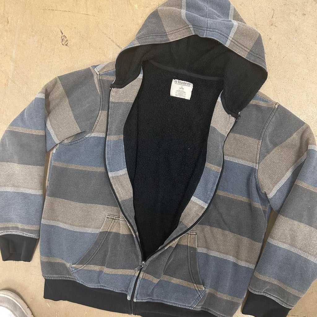 No Boundaries Fur-Lined Y2K Striped Hoodie – Size M, Great Condition, Two Small Holes Shown