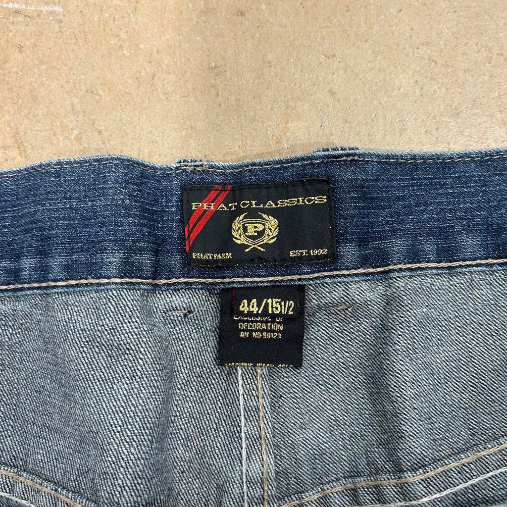 Phat Farm Y2K Embroidered Jorts – Size 44, Good Condition