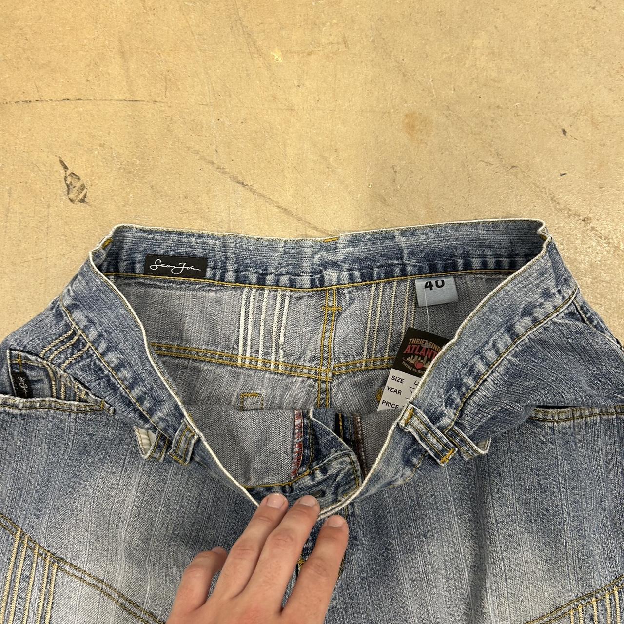 Sean John Y2K Jorts – Size 40, Great Condition, Stain Shown