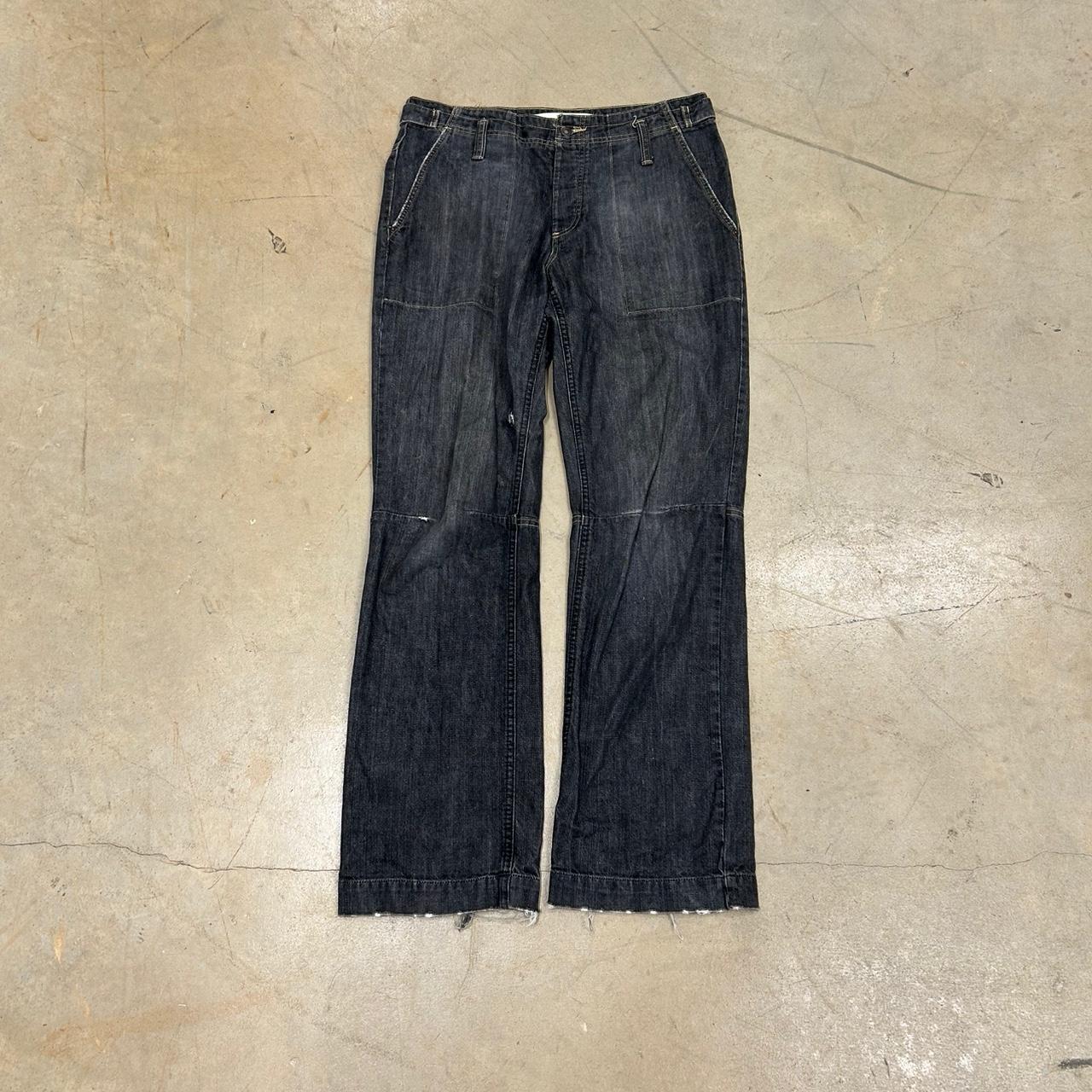 Black Gap Streetwear Jeans – Size 34x34, Good Condition, Small Hole and Stain Shown